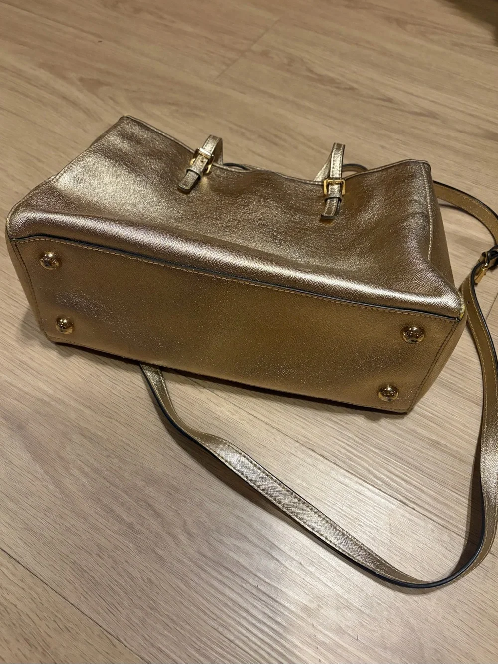 Authentic Michael Kors Metallic Gold Saffiano Tote with Logo Charm